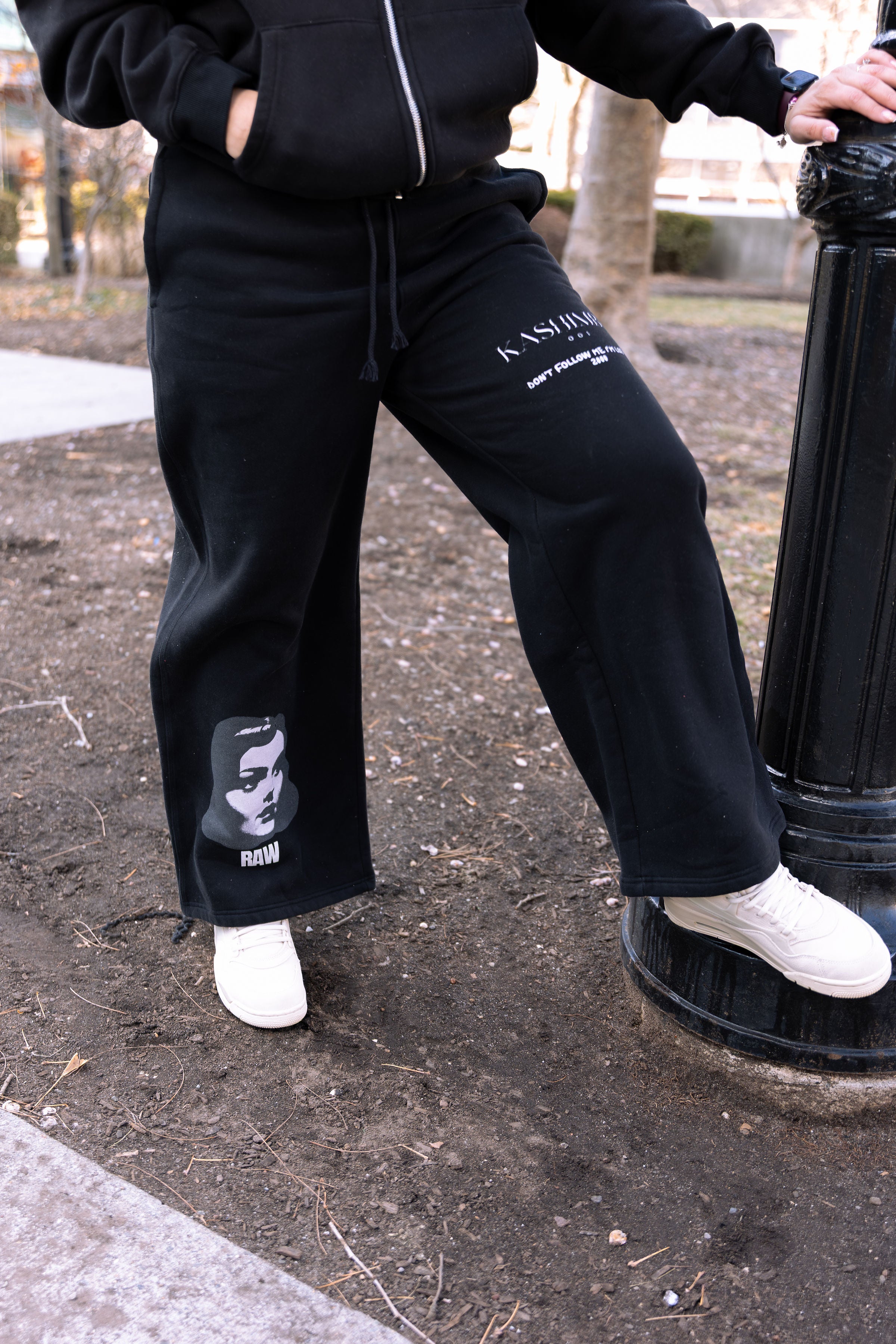 KASHIMBO 001 Straight-Leg 'RAW' Graphic Sweatpants